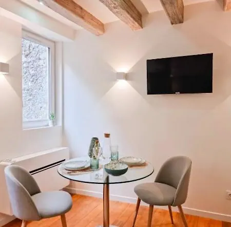 Majord'Home Spa 4* - Le Bonbon -Coeur Vieille Ville Annecy Exterior foto